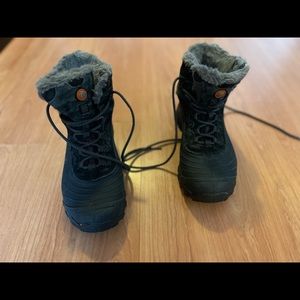 Merrell Womens Winter Boots Size 8